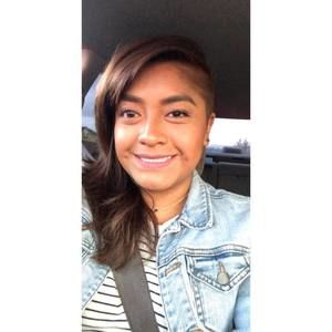 Meet your Posher, Damaris